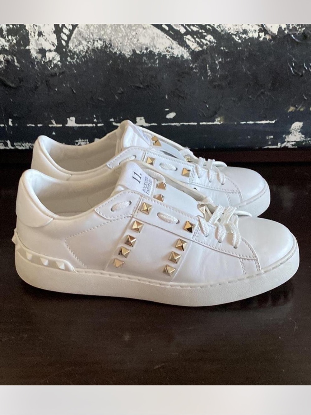 Valentino Rockstud Sneakers
